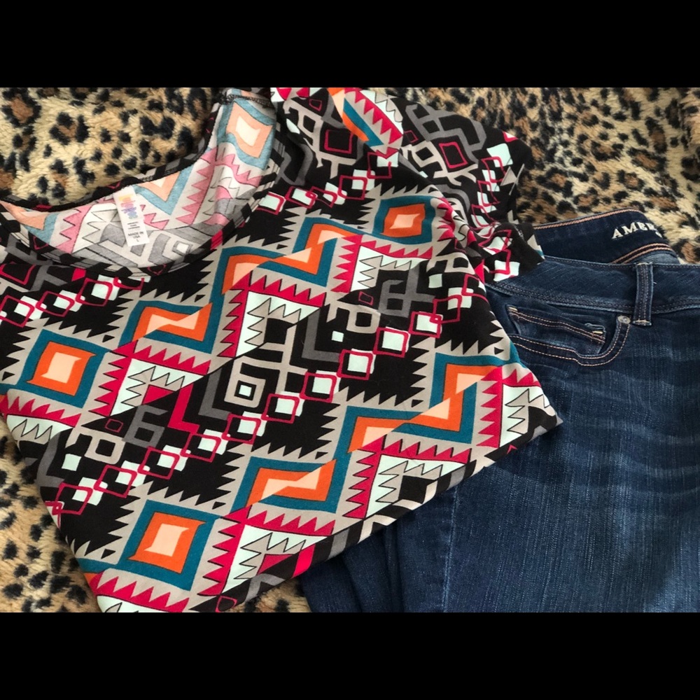 Lularoe Classic T